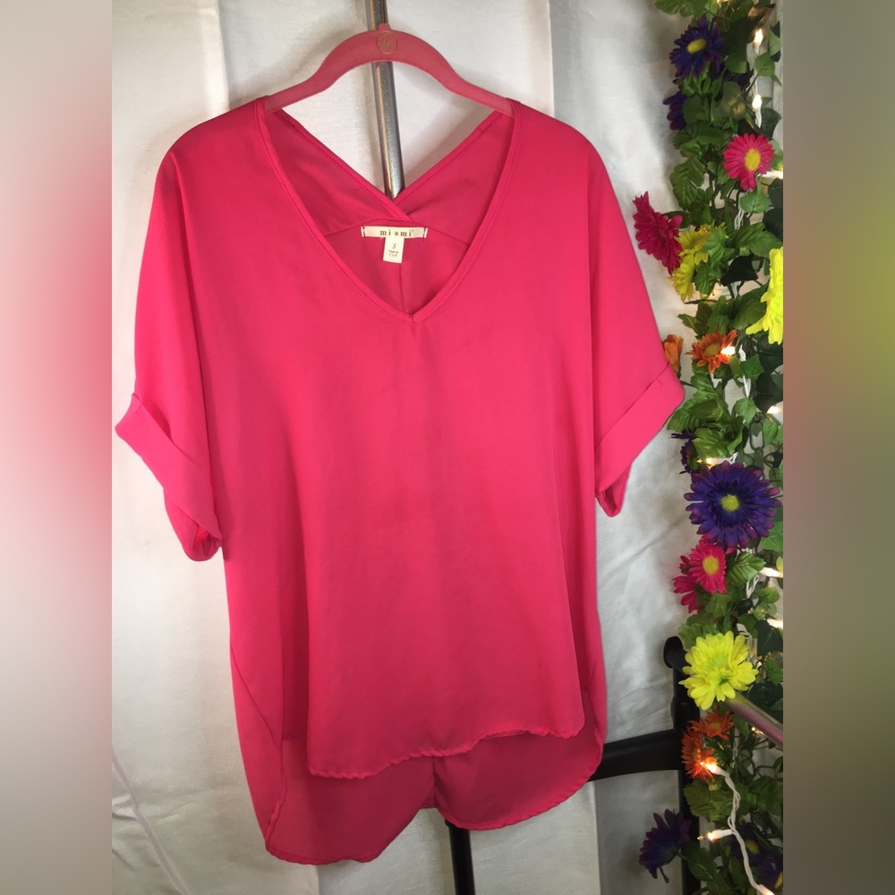 Mi Ami | Women’s Hot Pink Short-sleeve Blouse Top